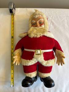 lot 290 image: Vintage Santa Claus Doll Collectible