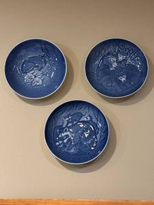 lot 449 image: Royal Copenhagen Mothers Day Plates