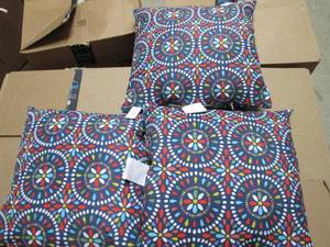 lot 69 image: 3 pillows...