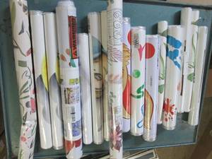 lot 71 image: lot of 16 wall papperwall decor...