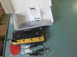 lot 89 image: amplifier wall mouted key holder...