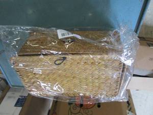 lot 96 image: ratten organizer...