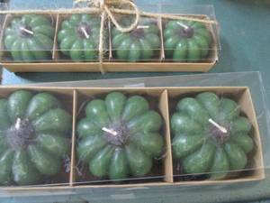 lot 101 image: lot of scented candles...