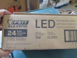lot 146 image: 24 led feit electric bulbs...