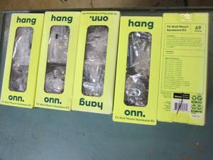 lot 174 image: lot of 5 onn hang tv wall mount har...