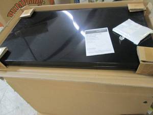 lot 204 image: box of 2 husky shelf set for husky ...