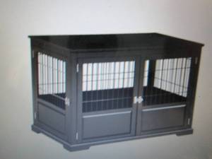 lot 212 image: Merry Products Fairview Triple Door...