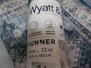 lot 16 image: Wyatt and Ash 24 x 72 Machine Wash...