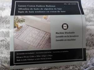 lot 47 image: Luxury Cotton Fashion Bath Mat...