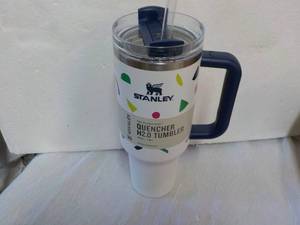 lot 67 image: Stanley 40 oz Quench H2O Tumbler...