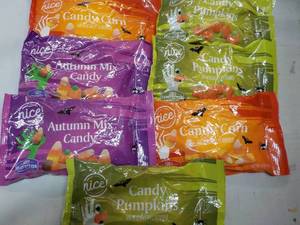 lot 106 image: 7 ct 12 oz Bags Autumn Mix Candies...