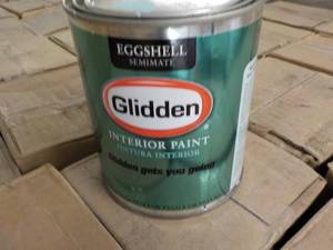 lot 119 image: 8 qt Glidden Interior Paint- Your C...