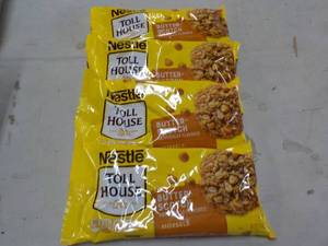 lot 195 image: 4 ct 11 oz Bags Nestle Butterscotch...