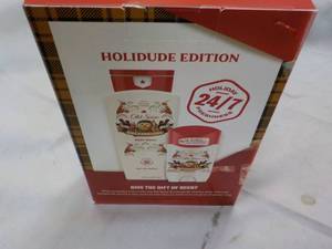 lot 246 image: Old Spice Gift Set...