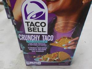 lot 251 image: 6 ct Taco Bell Crunchy Taco Meal Ki...