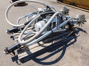 lot 17 image: SnowStream 3 - Snow Makers