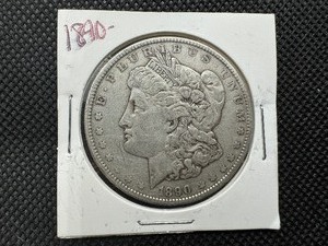 lot 90 image: 1890 Morgan Silver Dollar