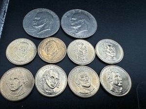 lot 66 image: Ten Dollar Coins