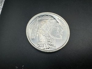 lot 85 image: 2013 BU Silver 1oz Buffalo Design