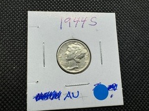 lot 26 image: 1944 AU Mercury Dime