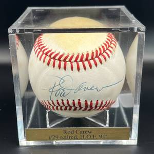lot 6 image: Rod Carew Signed Baseball Rawlings OALB Brown Ball Minnesota Twins wcube and plaque