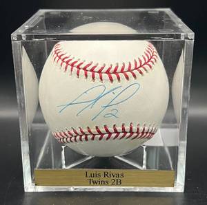 lot 98 image: Luis Rivas (Minnesota Twins 2B) Signed Rawlings OMLB Selig Baseball w cube and plaque