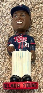 lot 171 image: Delmon Young Minnesota Twins Bobblehead