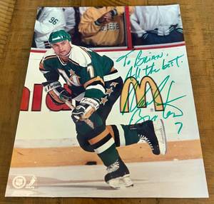 lot 14A image: Neal Broten Signed 8x10 Photo  - Vintage Minnesota North Stars Hockey