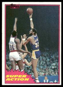 lot 240 image: Kareem Abdul-Jabbar 1981 Topps #20 Los Angeles Lakers Basketball Card