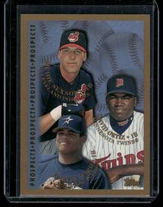 lot 270 image: David Ortiz RC 1998 Topps #257 Baseball Card
