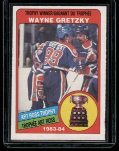 lot 323 image: Wayne Gretzky 1984 O-Pee-Chee #373 Hockey Card