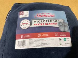 lot 274 image: Queen Size Sunbeam Queen Blanket Poseidon Microplush, 12 Heat Settings, 12-Hour Auto Shut-Off, Electric Heated Blanket with Controller, 90 x 84