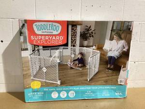 lot 598 image: Toddleroo by North States Superyard Explorer Baby Play Yard, Gray Plastic