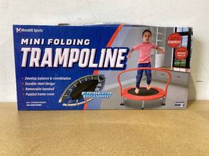 lot 664 image: MinnArk 3-Foot Folding Trampoline, 36 Diameter, for Ages 3 and up