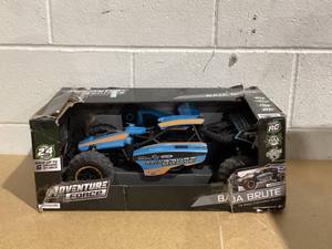 lot 348 image: Adventure Force (18) Baja Brute Battery Remote Control