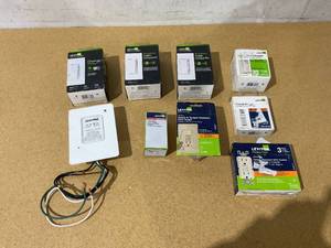 lot 336 image: LOT OF 9 Leviton Accessories