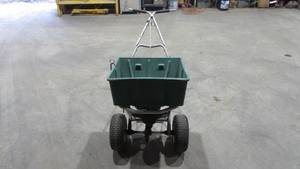 lot 6 image: Fertilizer Spreader