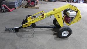lot 14 image: Groundhog HD99 Hydraulic Towable Auger