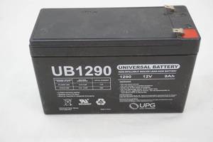 lot 154 image: universal battery UB1290. 12V