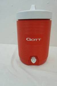 lot 163 image: Gott 2 gal Water cooler