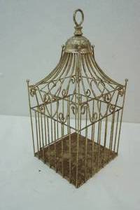 lot 164 image: Birdcage plant holder 13x 7