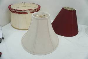 lot 193 image: 3 lamp shades