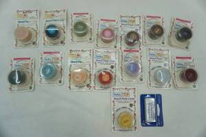 lot 212 image: Stencil Paint Creme Lot