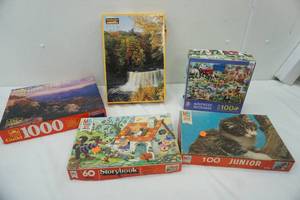 lot 226 image: Puzzles