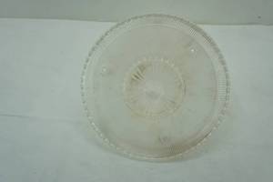 lot 241 image: vintageantique glass lamp shade 11 diameter