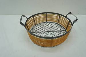 lot 309 image: wire & wicker basket 11 diameter