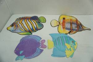 lot 318 image: fish wall decorations