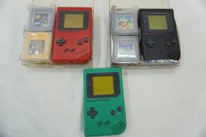 lot 359 image: Nintendo game boys , games