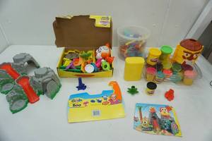 lot 384 image: Play Doh