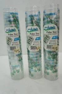 lot 406 image: Plastic glasses